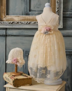 F2010.202021 Σκουφάκι πλεκτό χειροποίητο