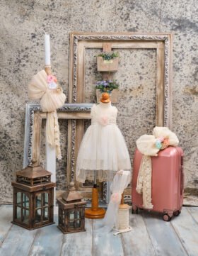 LP217.1632021 Πακέτο βάπτισης με φιόγκο και χρωματιστά λουλούδια