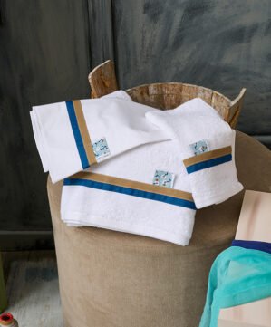 FK2015.241456 Λαδόπανα Μπλε Καφέ