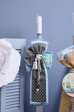 L264.37.502345 Λαμπάδα με δέσιμο γάζας βεραμάν με γκρι