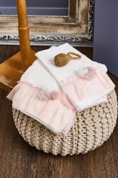 FK2023.24.501214 Λαδόπανα με δανδέλα και λουλούδια