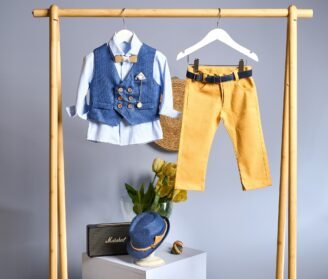 FA74.982410 Ντύσιμο με γιλέκο μπλέ & κίτρινο παντελόνι