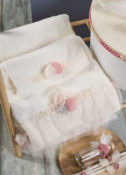 FK2044.245685 Σετ Λαδόπανα Εκρου με λουλούδια βανίλια-σάπιο μήλο